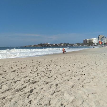Quarto Privativo A Uma Quadra Da Praia De Copacabana Rio de Janeiro Extérieur photo