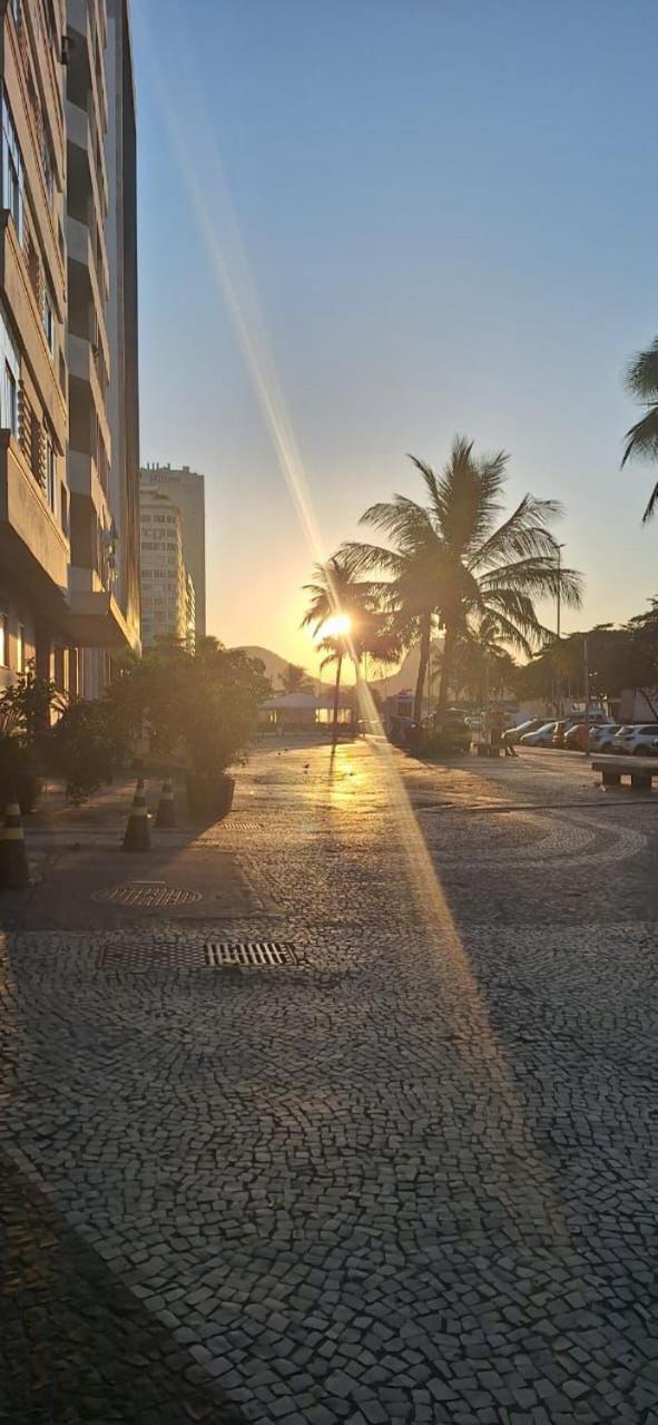 Quarto Privativo A Uma Quadra Da Praia De Copacabana Rio de Janeiro Extérieur photo